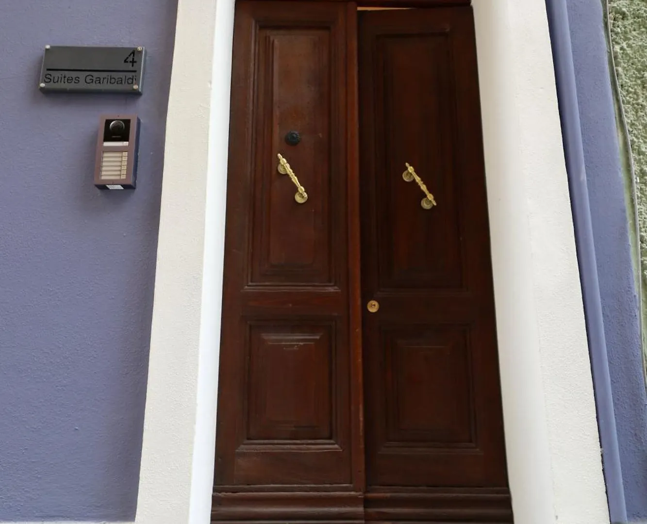 דירות אולביה Luxurious Garibaldi Penthouse - Terrace - Great View - Full Renovation - Historical Centre - Amazing