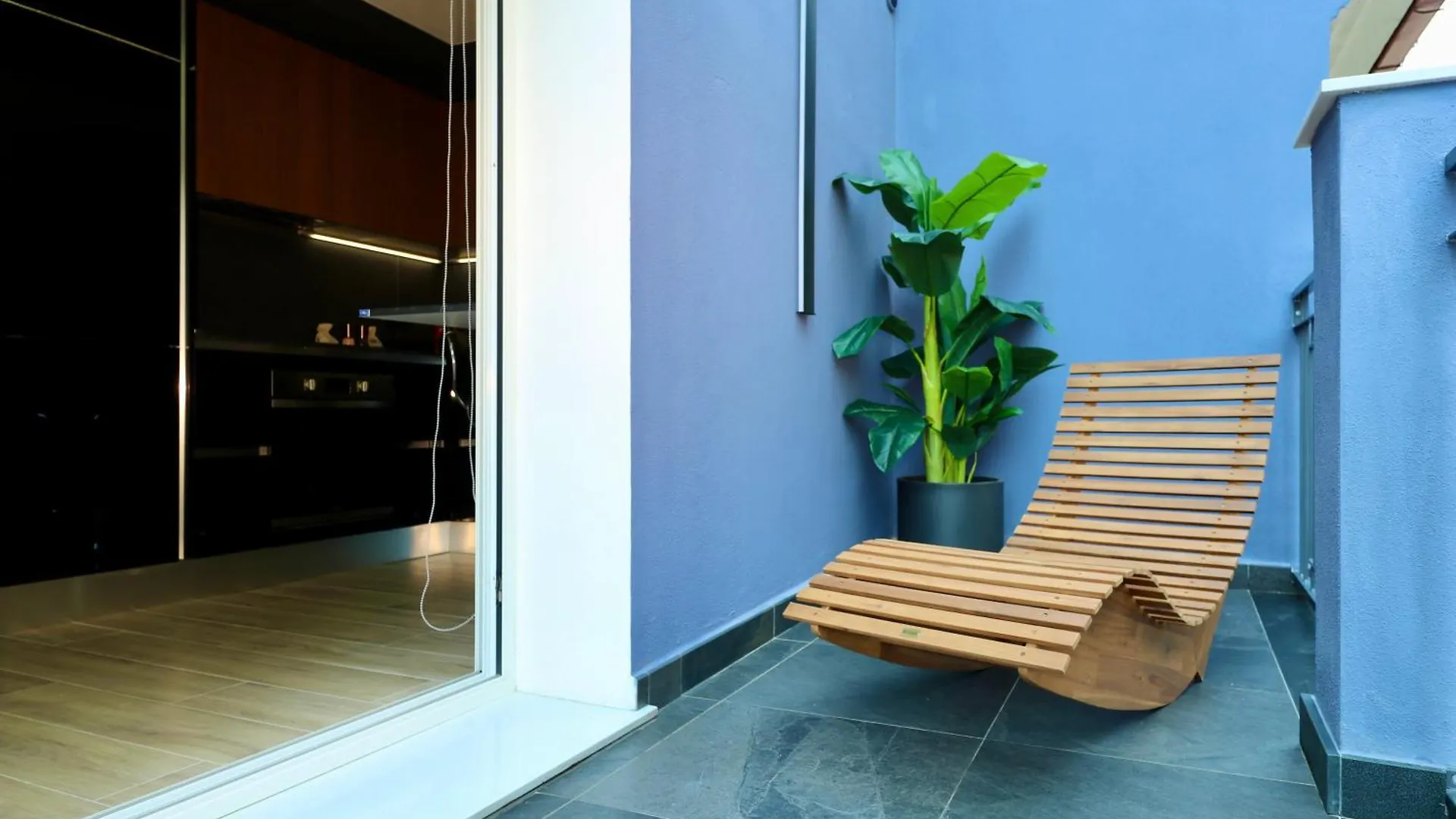 דירות אולביה Luxurious Garibaldi Penthouse - Terrace - Great View - Full Renovation - Historical Centre - Amazing 0*,
